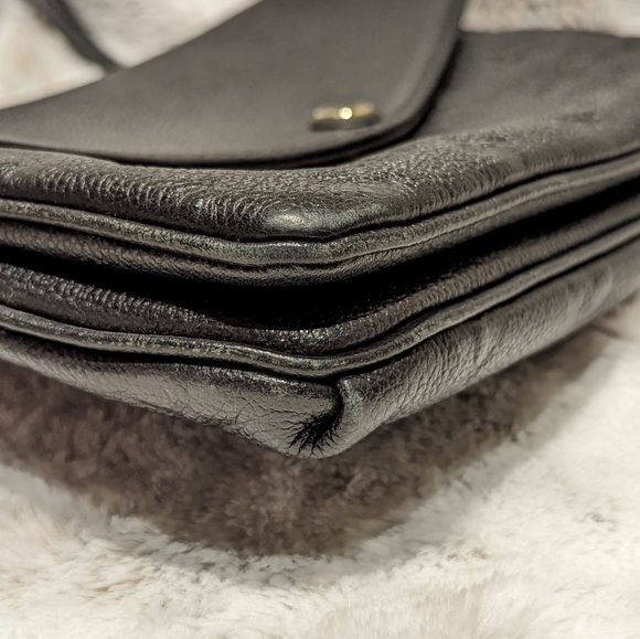 SOLD💥 Authentic!! Louis Vuitton Twice Empreinte cross body - box and dust bag - Picture 14 of 15